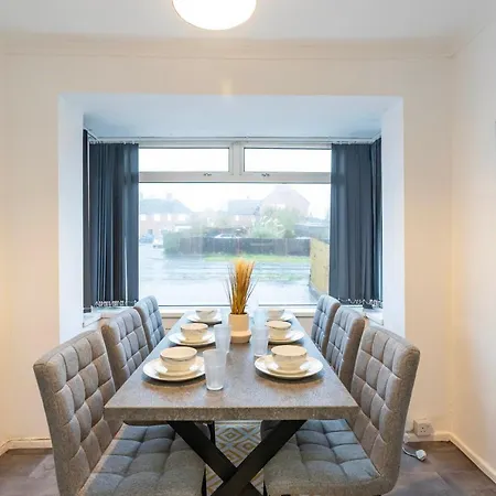Hébergement de vacances Beautiful 3-bed House In
