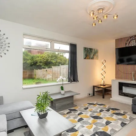 Semesterbostad Beautiful 3-bed House In Bristol